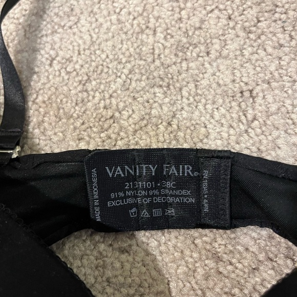 Vanity Fair Extreme Ego Boost Convertible Push-Up Bra - Picture 6 of 10